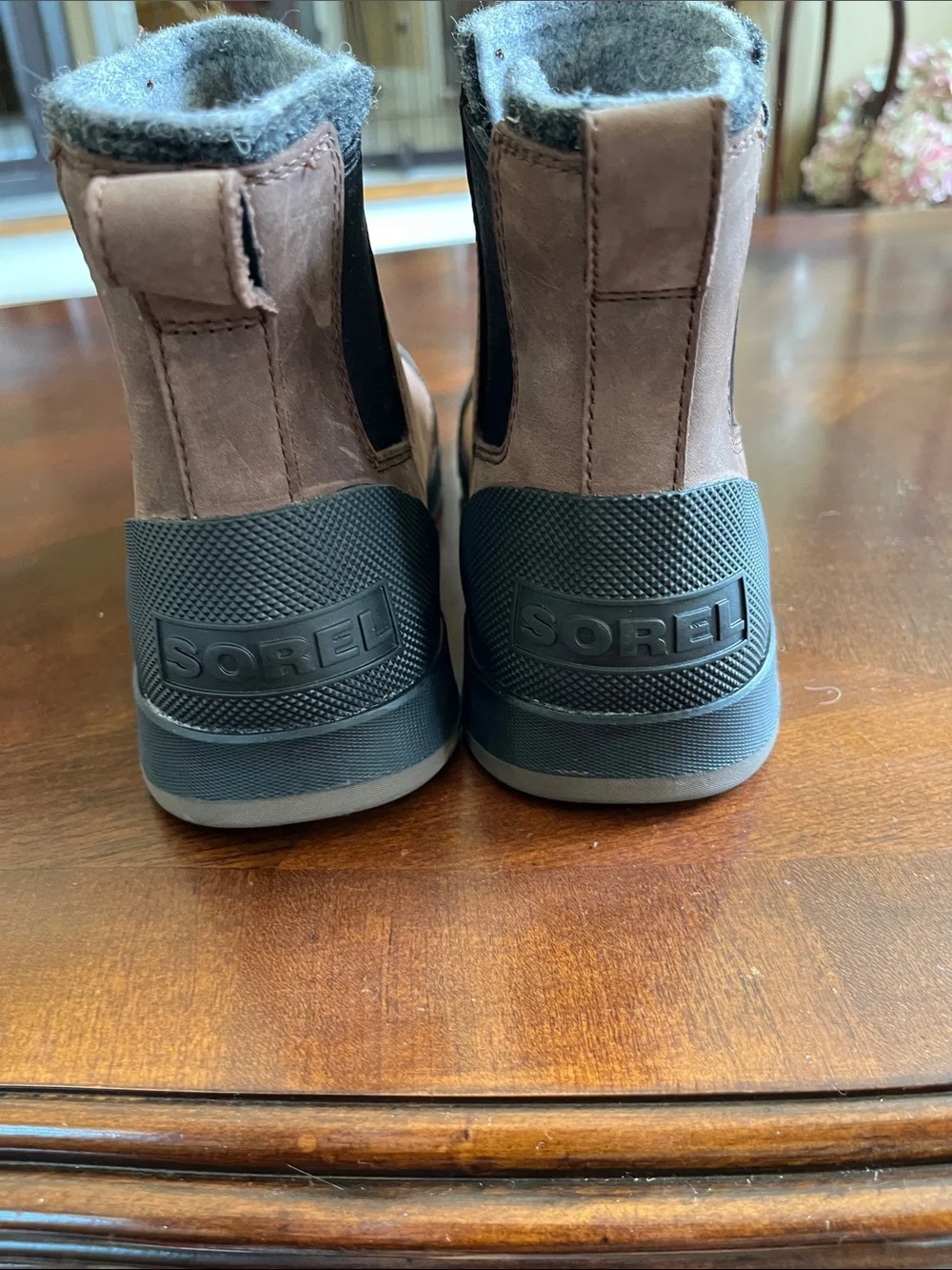 Sorel stylish brown